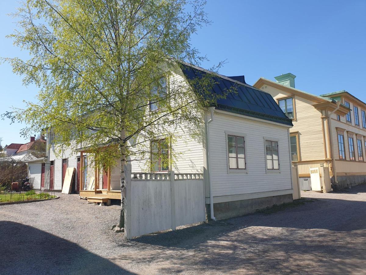 Vaelrenoverad Fin Laegenhet I Charmigt Omrade Söderhamn Zewnętrze zdjęcie